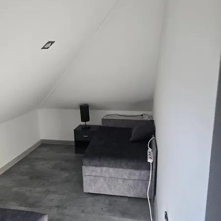 アパート White House Miskolc,penthouse ミシュコルツ